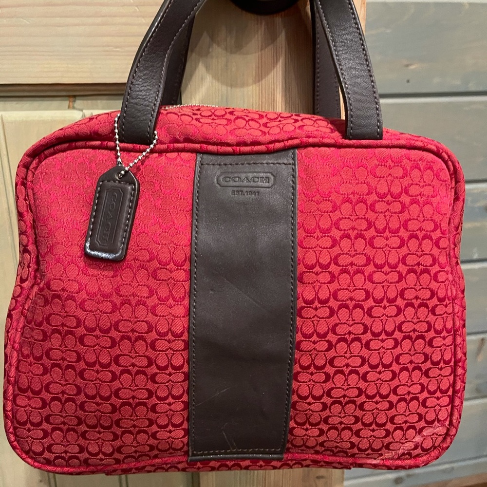 Coach makeup organizer